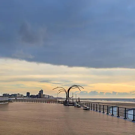 In Vlaanderen With Garden * Ostende