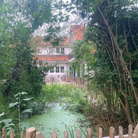 In Vlaanderen With Garden Nyaraló